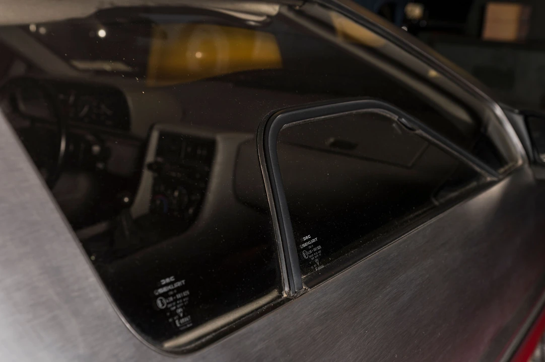 1982 DeLorean DMC-12 - Image 16 of 31