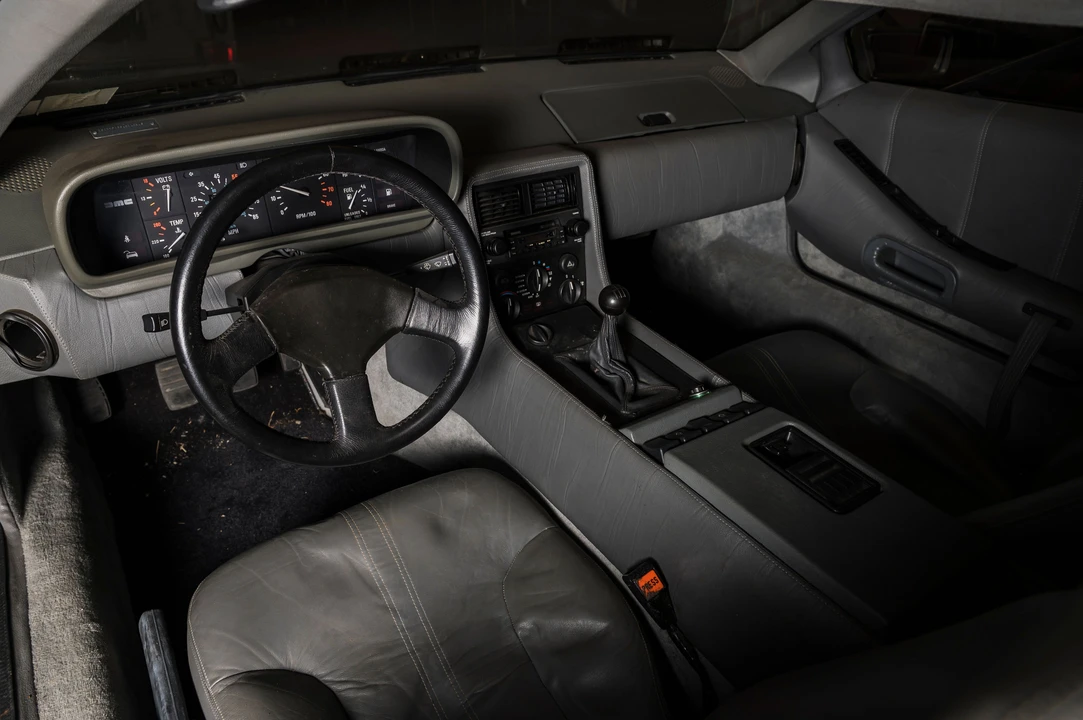 1982 DeLorean DMC-12 - Image 15 of 31