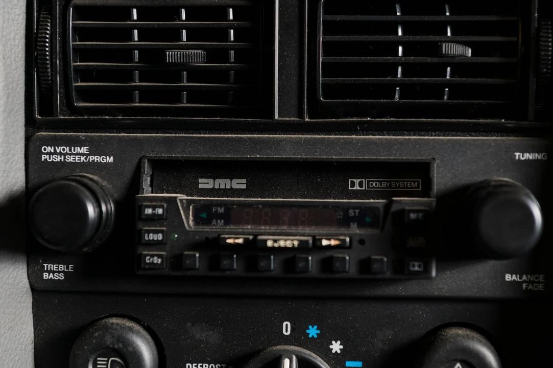 1982 DeLorean DMC-12 - Image 24 of 31