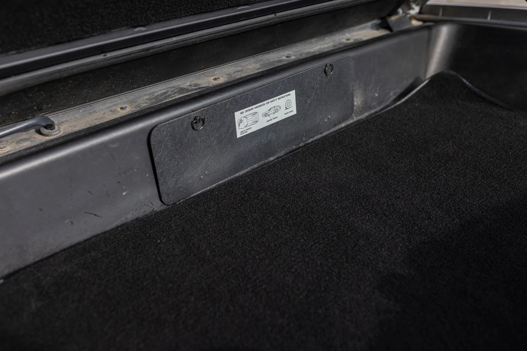 1982 DeLorean DMC-12 - Image 19 of 31