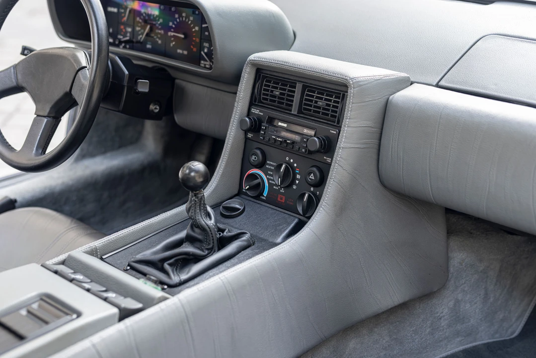 1982 DeLorean DMC-12 - Image 26 of 31