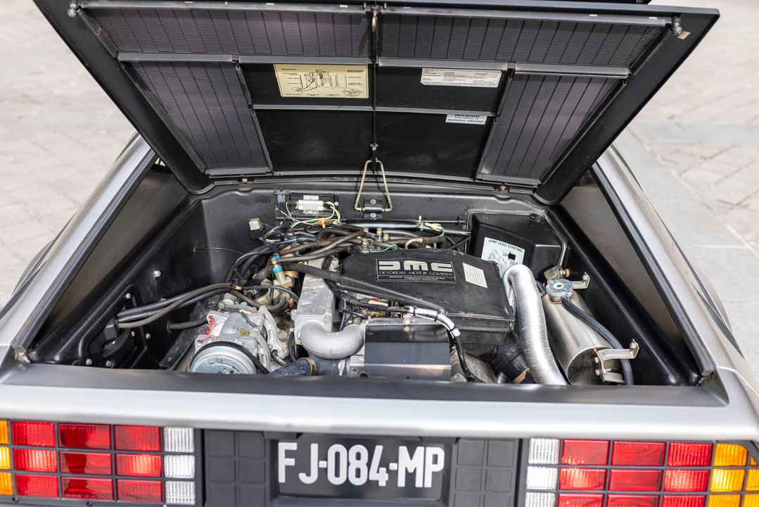 1982 DeLorean DMC-12 - Image 15 of 31