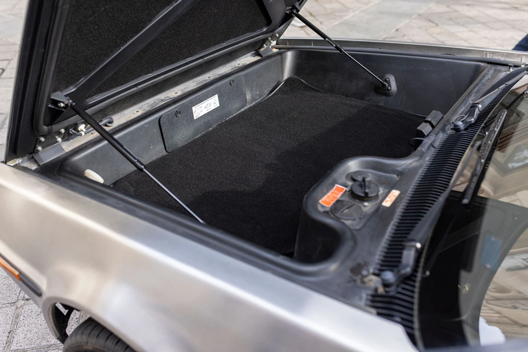 1982 DeLorean DMC-12 - Image 21 of 31