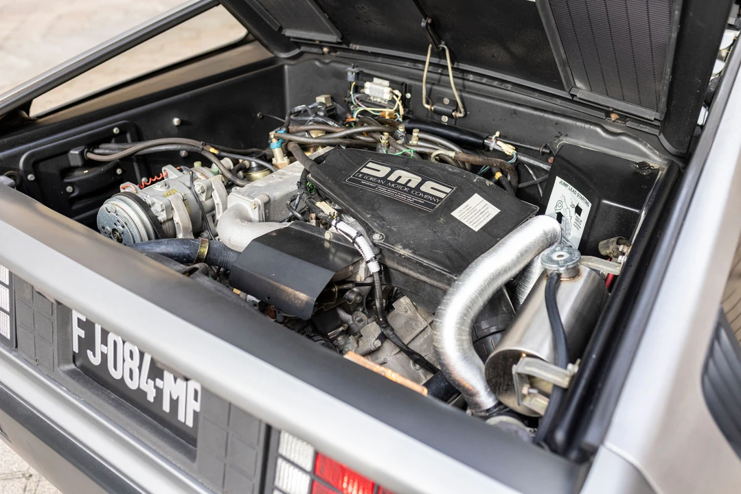 1982 DeLorean DMC-12 - Image 16 of 31