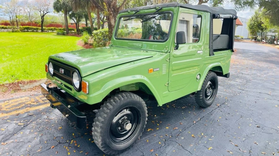 1982 Daihatsu Rocky - Image 9 of 18