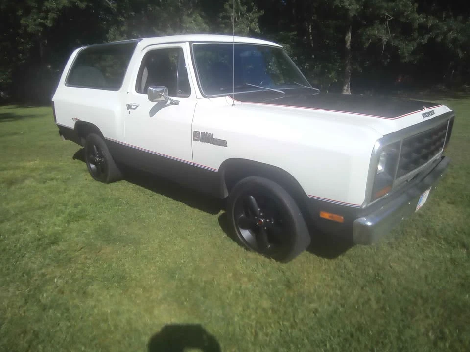 1982 Dodge Ramcharger - Image 8 of 19
