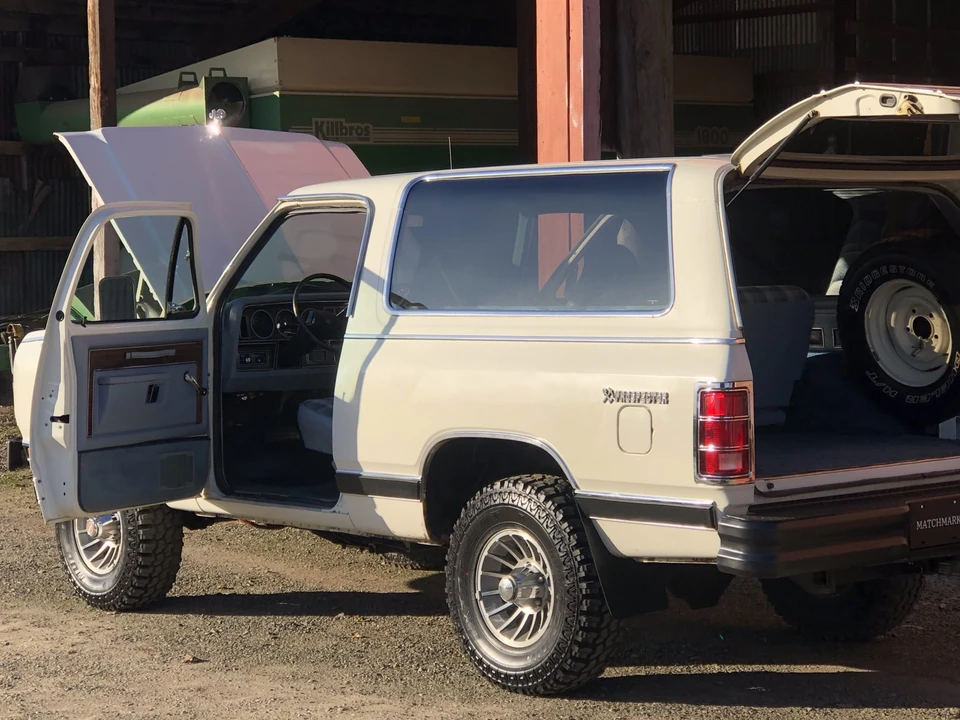 1982 Dodge Ramcharger - Image 25 of 31