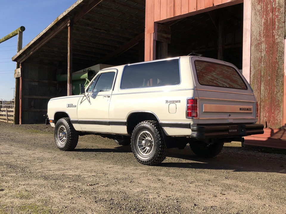 1982 Dodge Ramcharger - Image 19 of 31