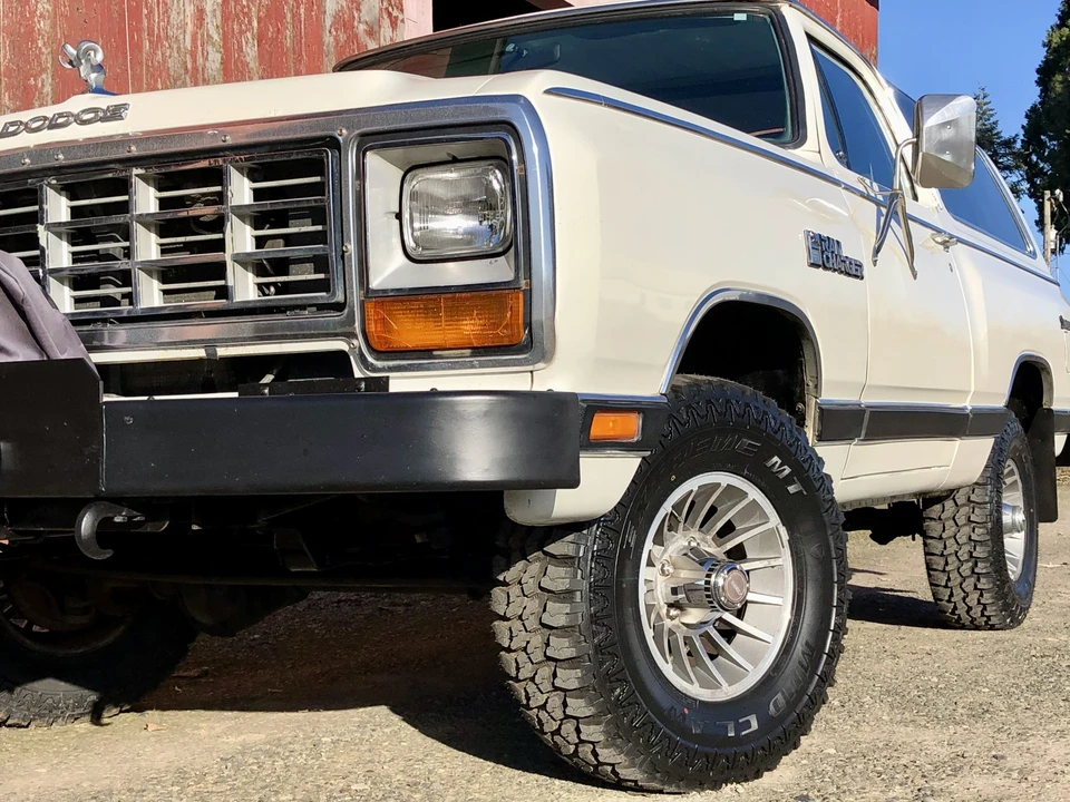 1982 Dodge Ramcharger - Image 26 of 31