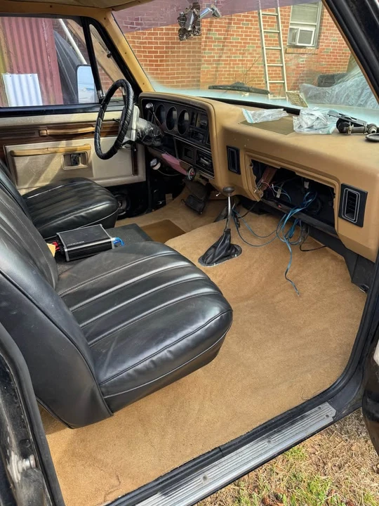 1982 Dodge Ramcharger - Image 8 of 18