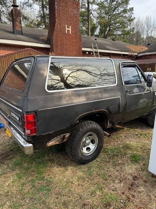 1982 Dodge Ramcharger - Image 7 of 18