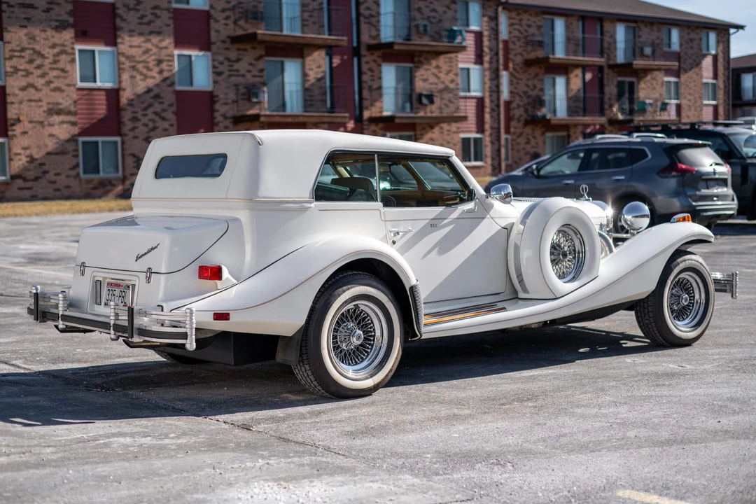 1982 Excalibur - Image 6 of 31