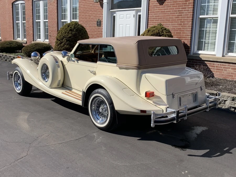 1982 Excalibur - Image 3 of 7