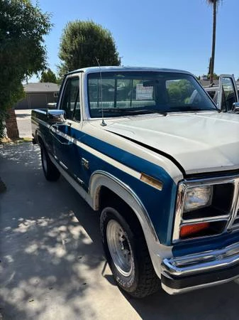 1982 Ford F-Series 7th Gen - Image 2 of 20
