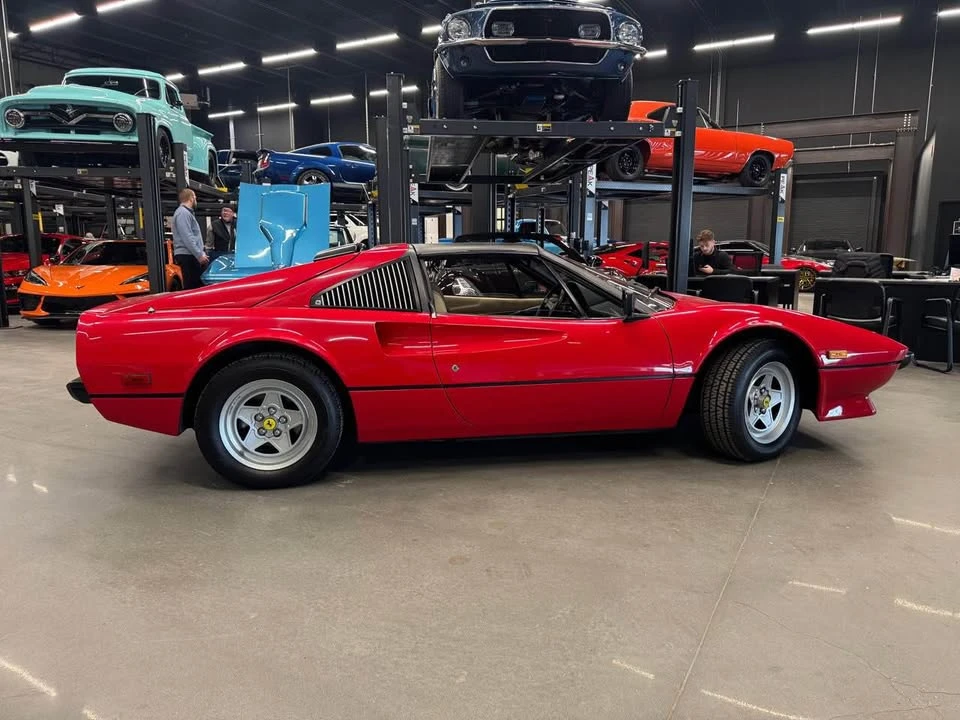 1982 Ferrari 308 GTS QV - Image 2 of 5