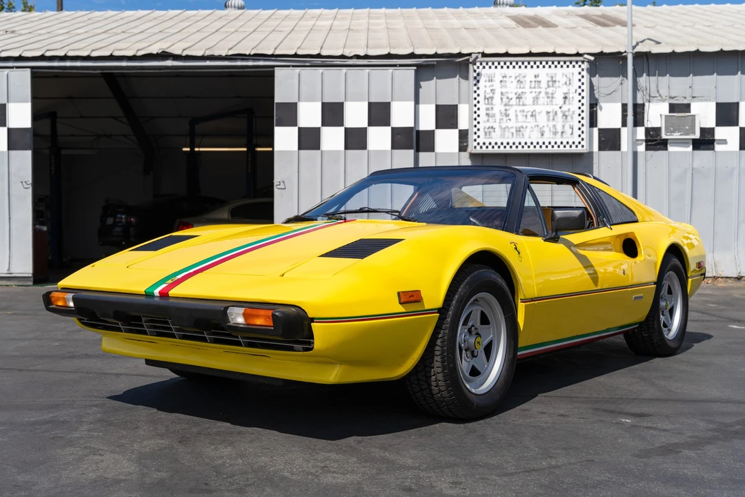 1982 Ferrari 308 GTS - Image 2 of 31