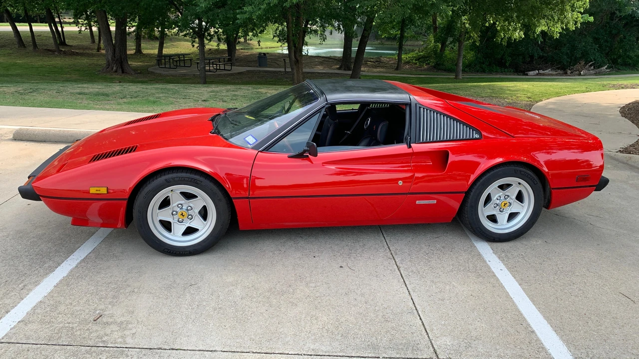 1982 Ferrari 308 GTS - Image 16 of 31