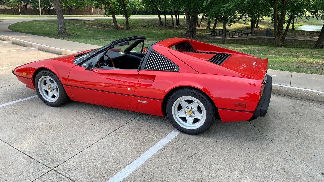 1982 Ferrari 308 GTS - Image 10 of 31
