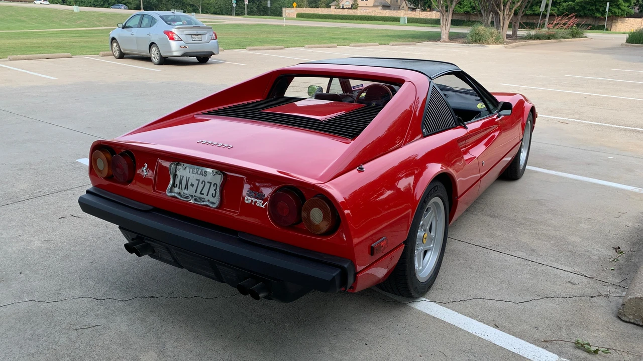 1982 Ferrari 308 GTS - Image 18 of 31