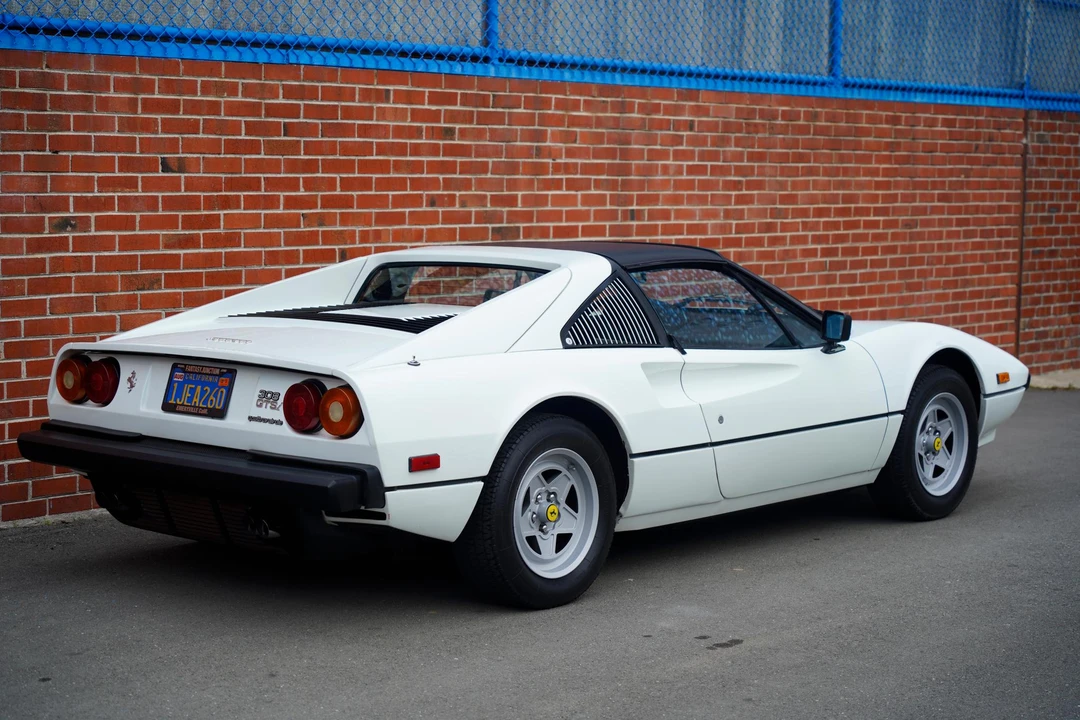 1982 Ferrari 308 GTS - Image 10 of 31