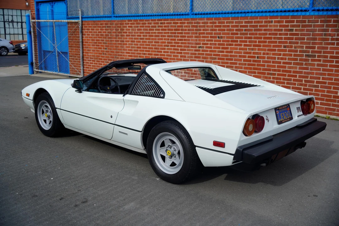 1982 Ferrari 308 GTS - Image 5 of 31