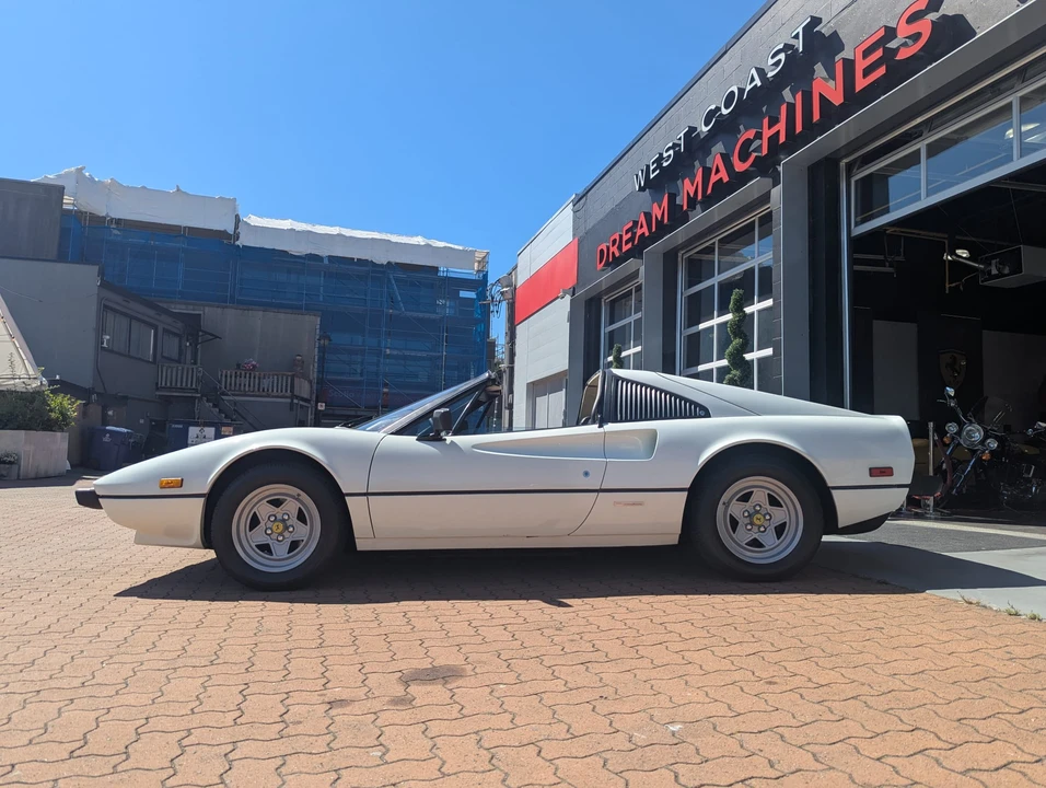 1982 Ferrari 308 GTS - Image 21 of 31