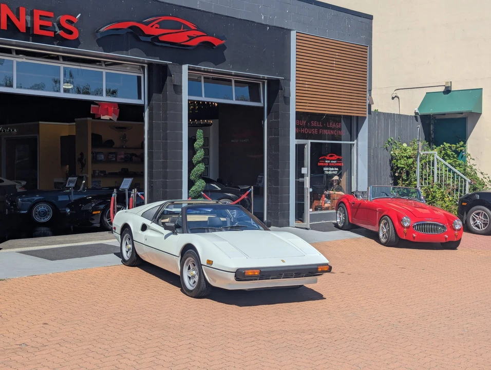 1982 Ferrari 308 GTS - Image 8 of 31