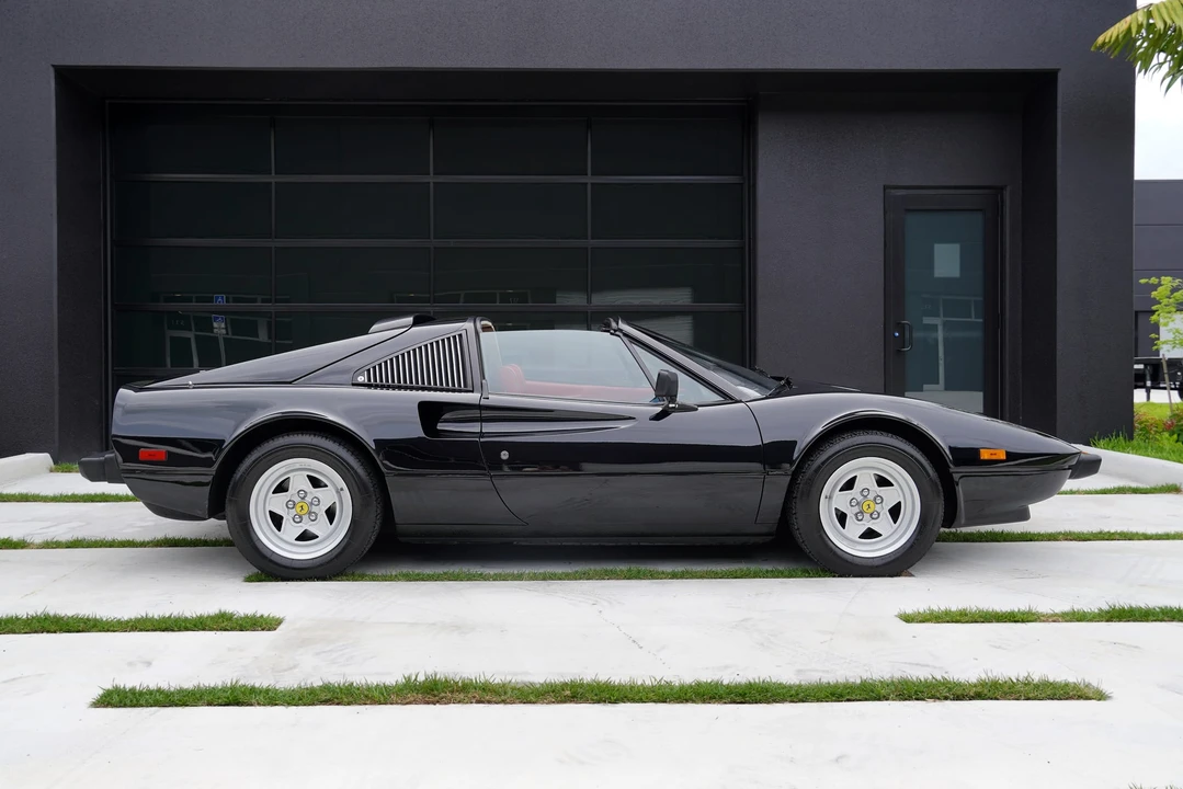 1982 Ferrari 308 - Image 9 of 31