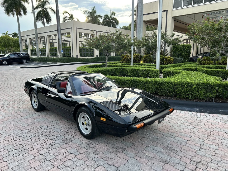 1982 Ferrari 308 - Image 17 of 31