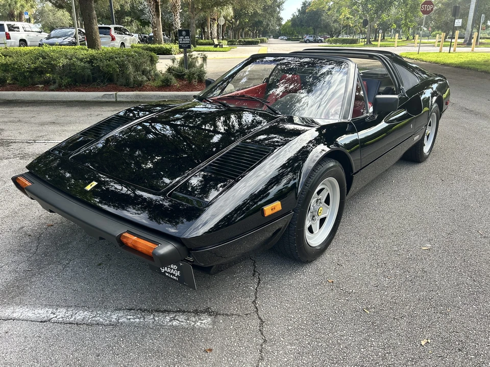 1982 Ferrari 308 - Image 25 of 31
