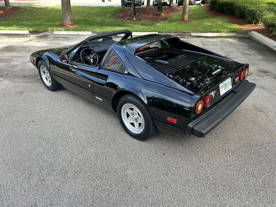 1982 Ferrari 308 - Image 29 of 31