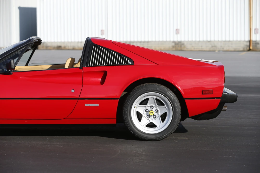1982 Ferrari 308 GTS - Image 14 of 31