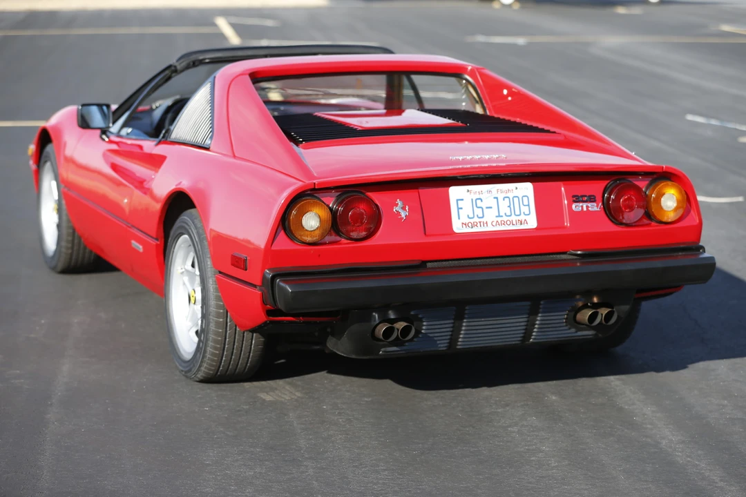 1982 Ferrari 308 GTS - Image 16 of 31