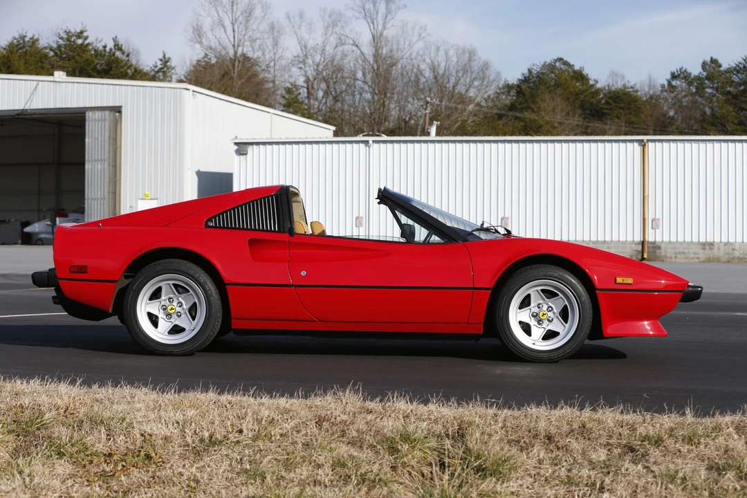 1982 Ferrari 308 GTS - Image 19 of 31