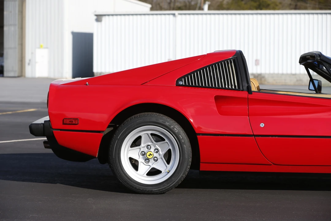 1982 Ferrari 308 GTS - Image 20 of 31