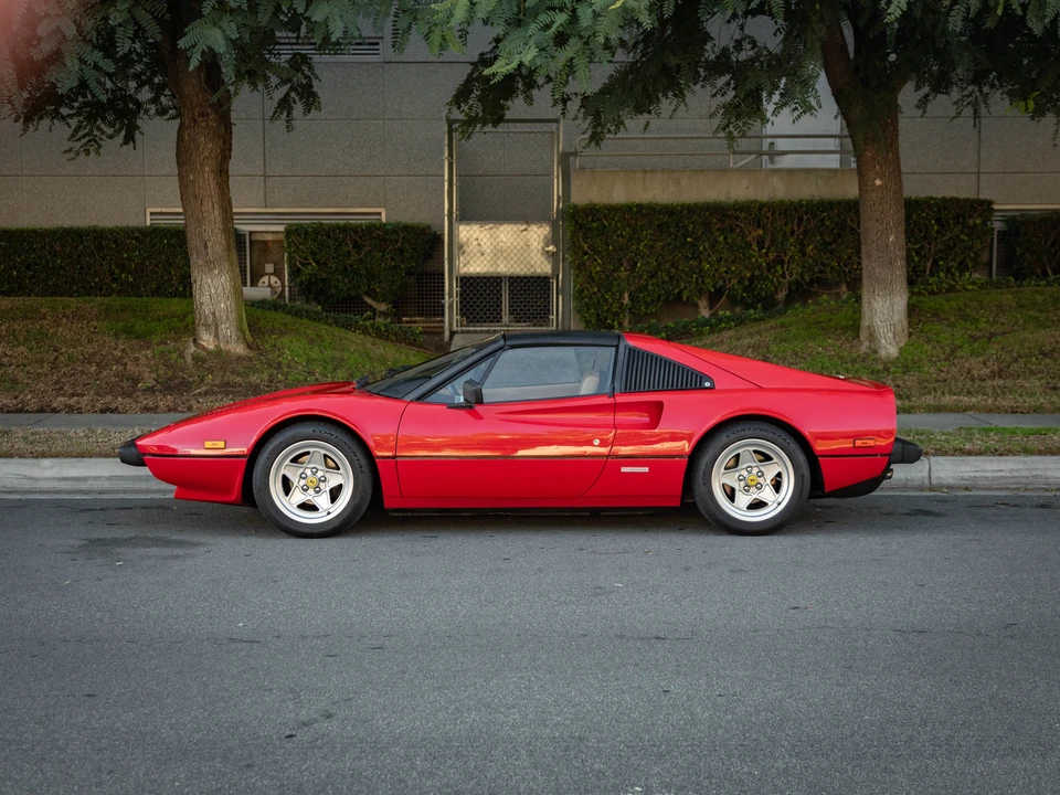 1982 Ferrari 308 GTS - Image 8 of 31