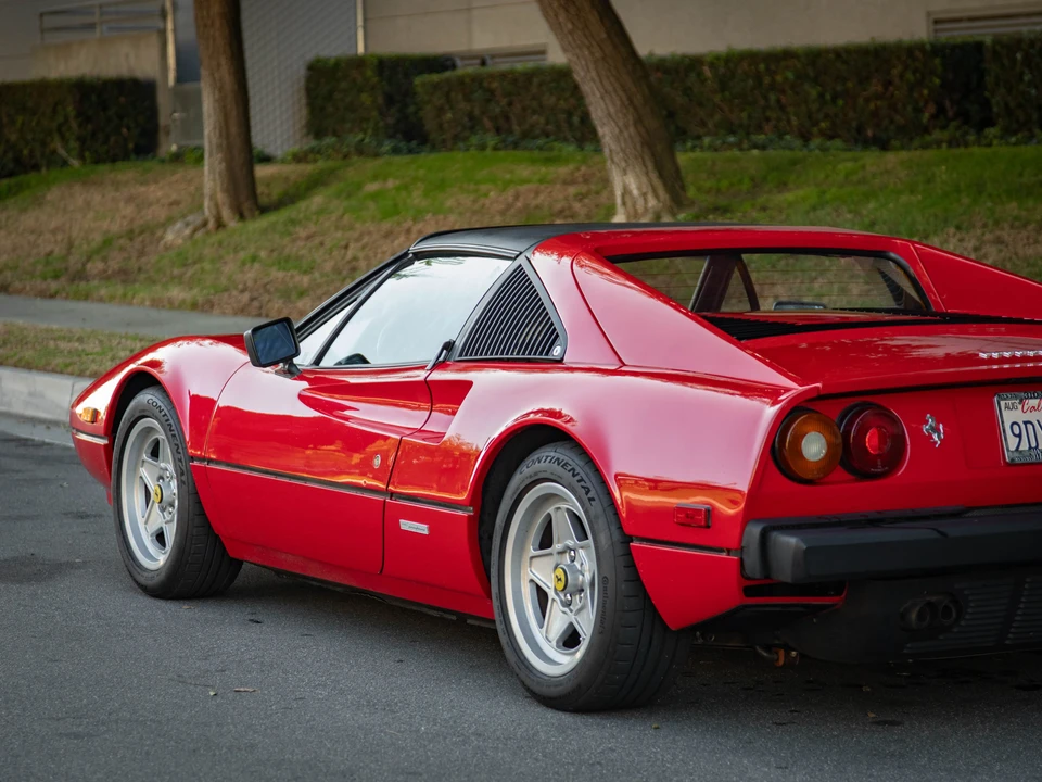 1982 Ferrari 308 GTS - Image 16 of 31