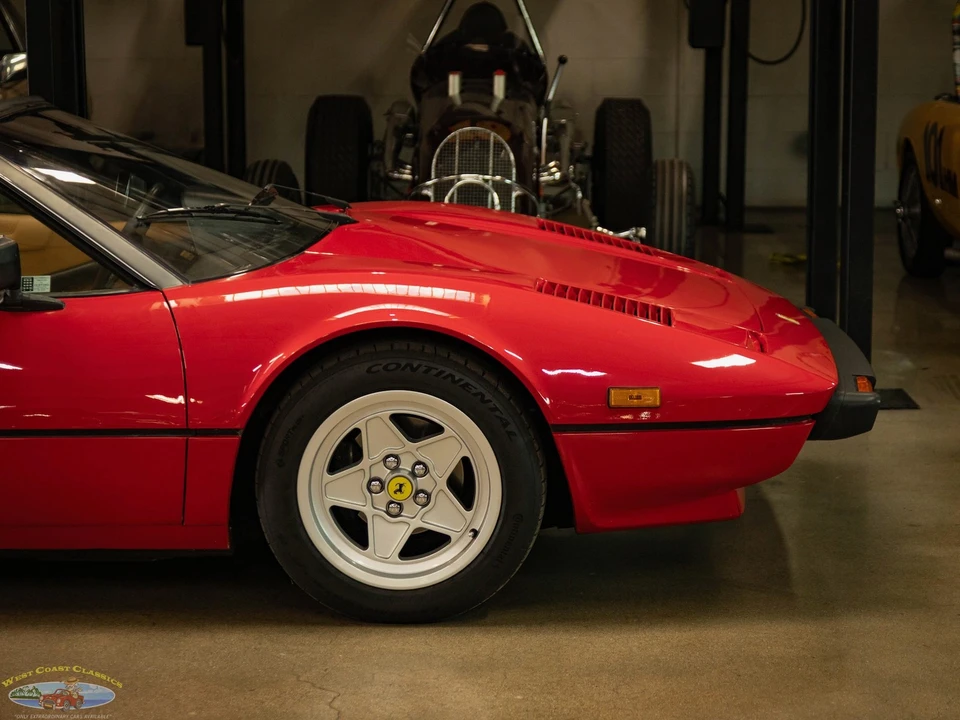 1982 Ferrari 308 GTS - Image 4 of 21