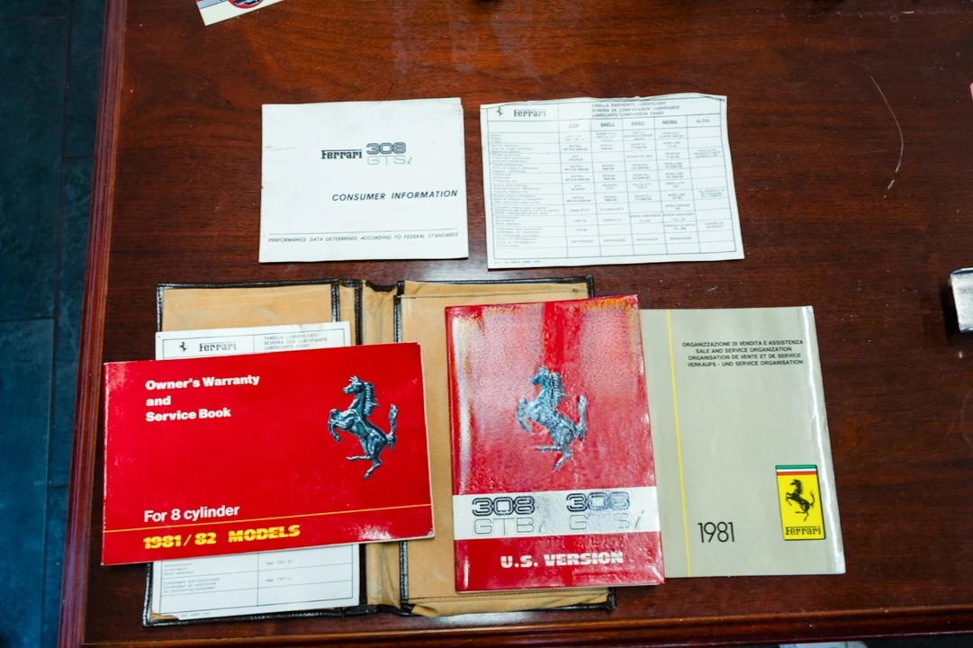 1982 Ferrari 308 - Image 13 of 21