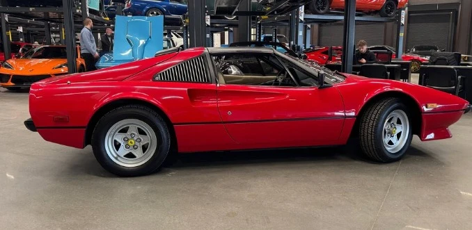 1982 Ferrari 308 GTS - Image 2 of 5