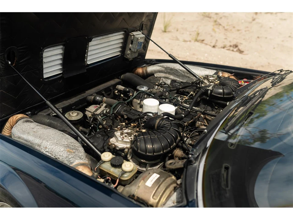 1982 Ferrari 400i - Image 16 of 31