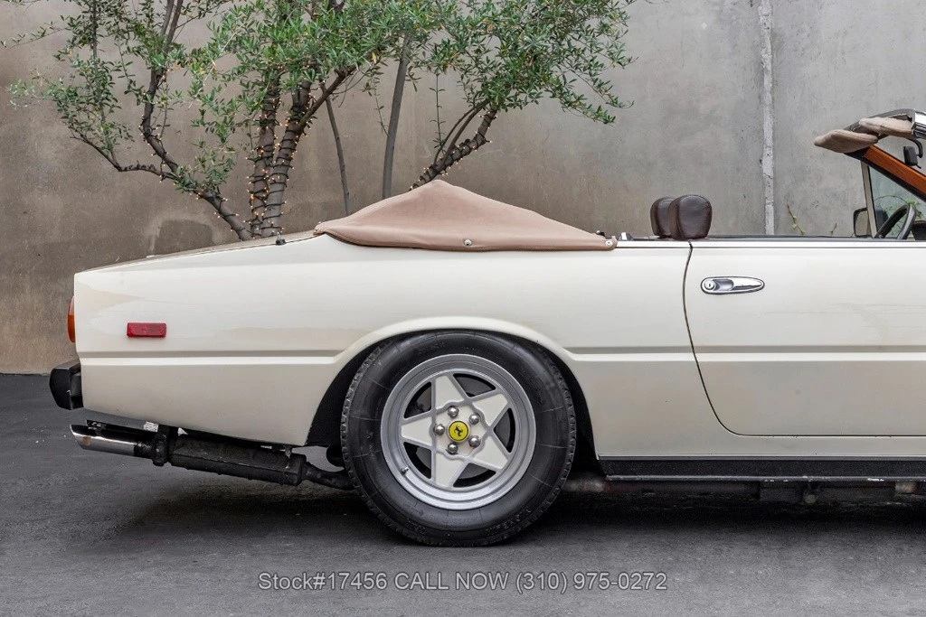 1982 Ferrari 400i - Image 17 of 24
