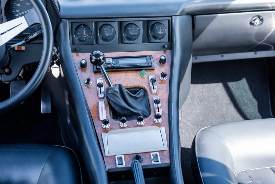 1982 Ferrari 400i - Image 18 of 19