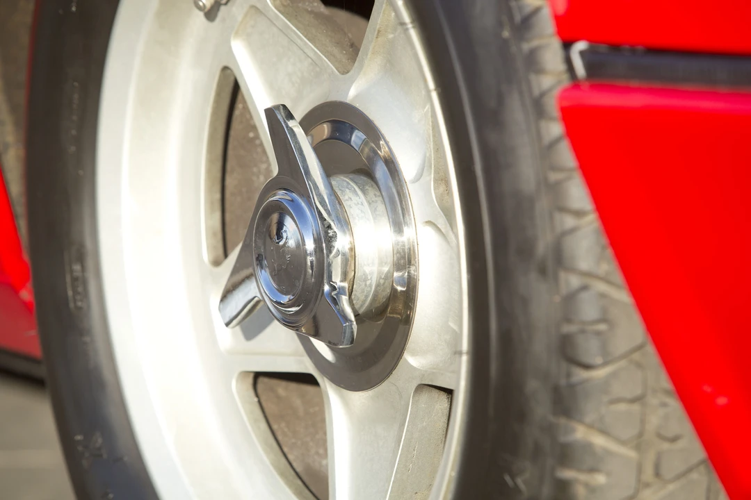 1982 Ferrari 512 BBi - Image 28 of 30