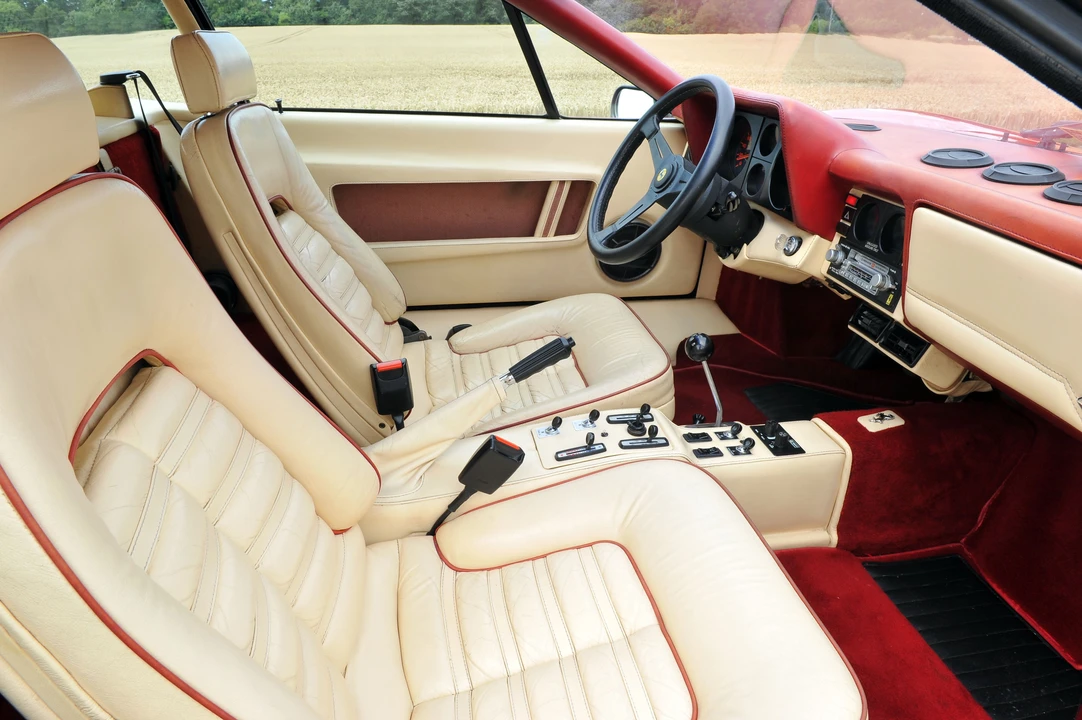 1982 Ferrari 512 BBi - Image 12 of 31