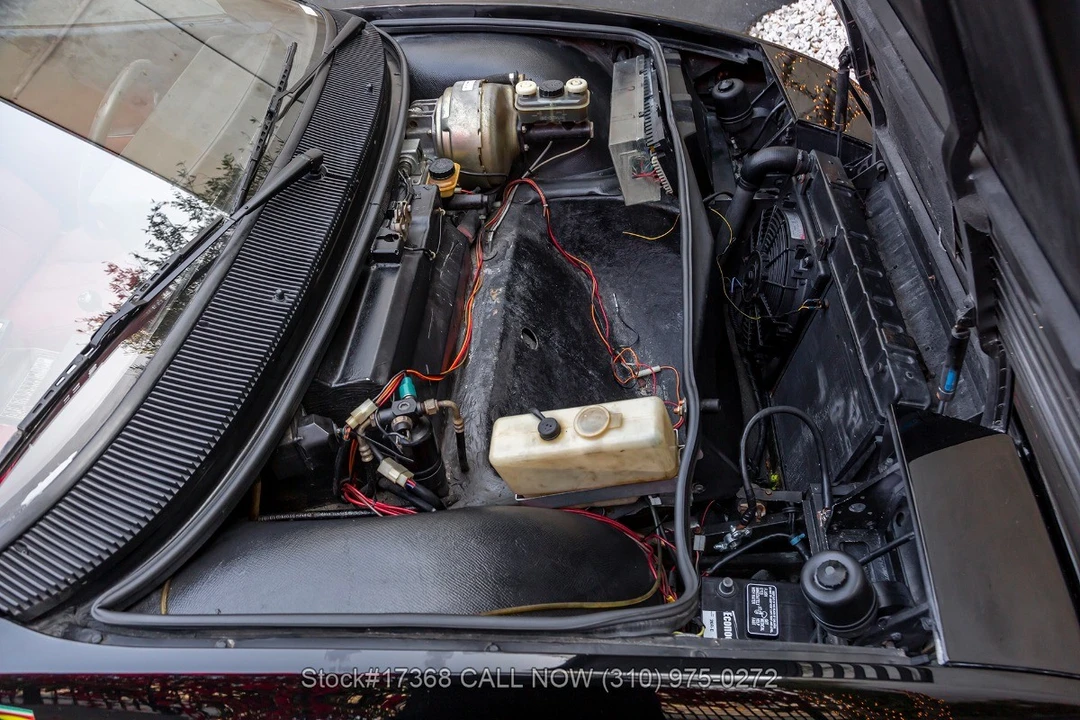 1982 Ferrari Mondial 8 - Image 29 of 31