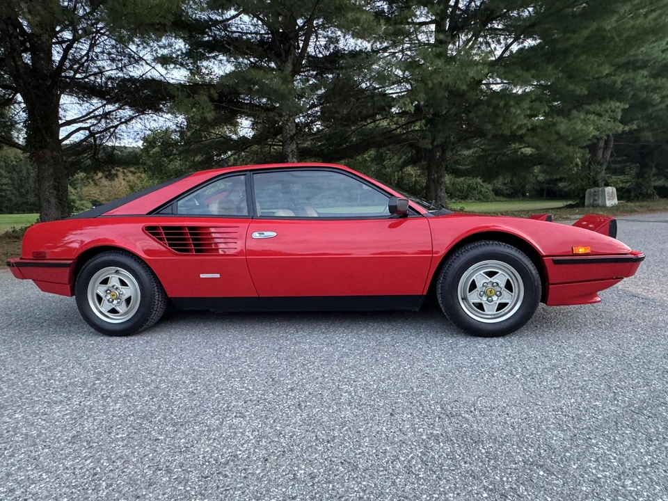 1982 Ferrari Mondial 8 - Image 28 of 31