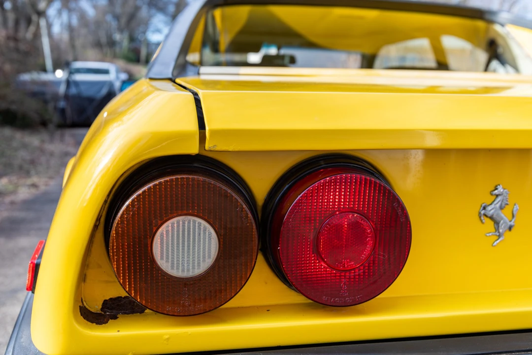 1982 Ferrari Mondial 8 - Image 21 of 31