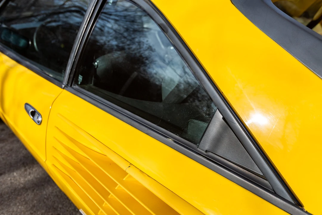 1982 Ferrari Mondial 8 - Image 17 of 31