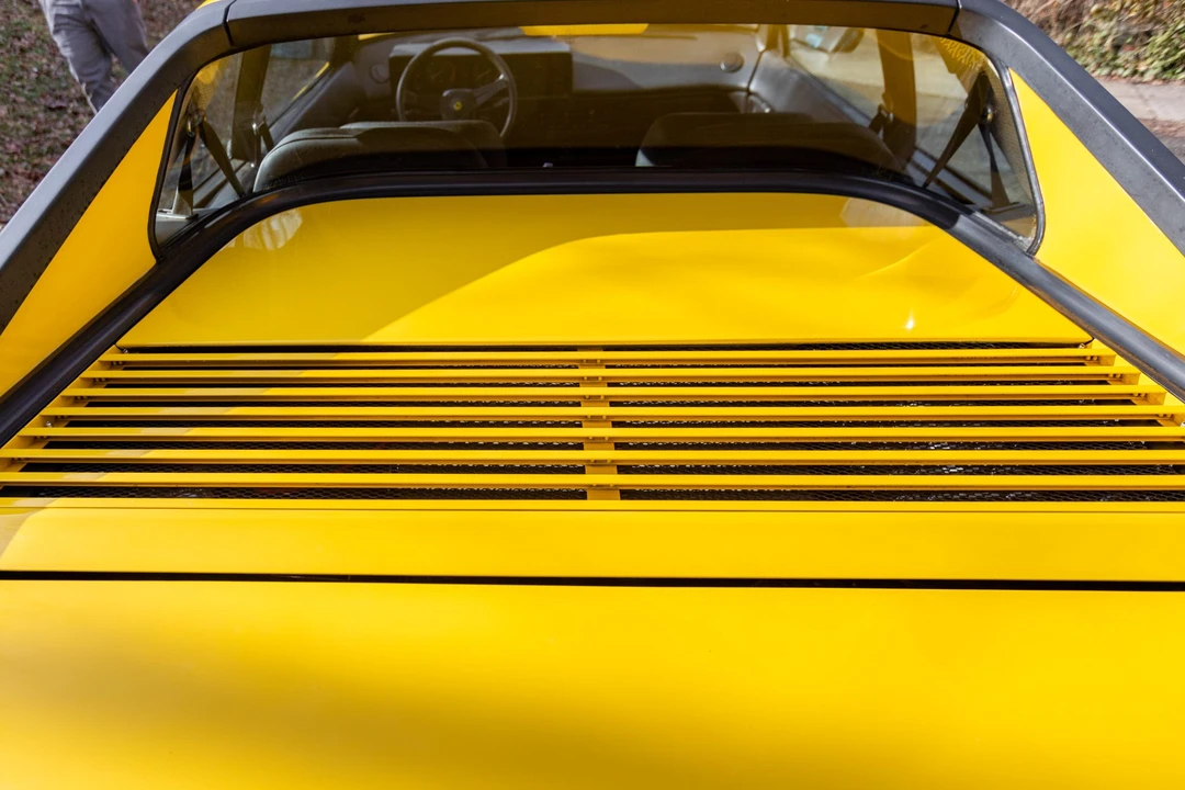 1982 Ferrari Mondial 8 - Image 28 of 31